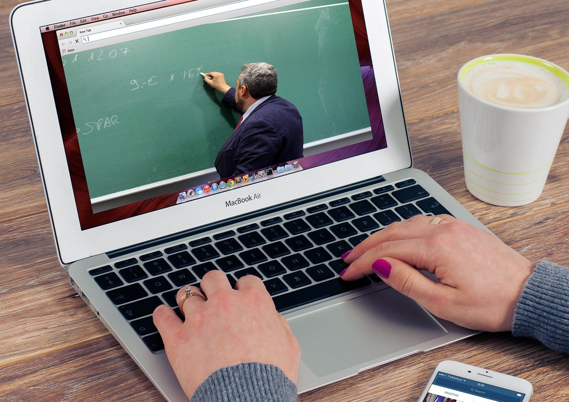 Online courses you can do at home
