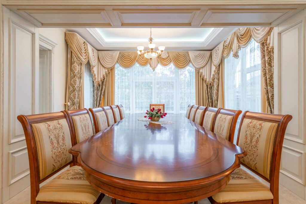 The Choice of Covers to Adorn and Protect Your Dining Chairs