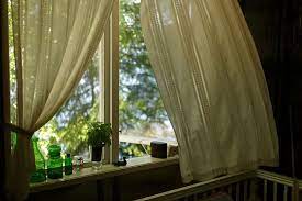 Choosing Best Window Blinds and Curtains