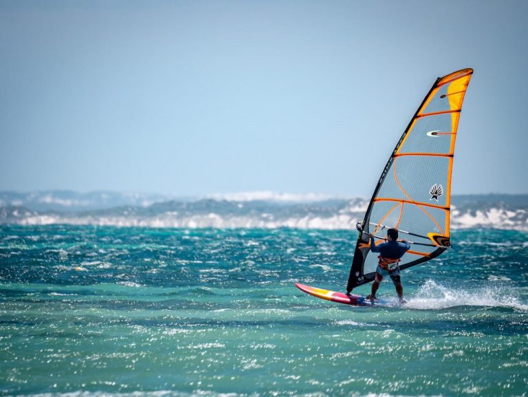 Professional Windsurfing Guide-Things You Need to Know