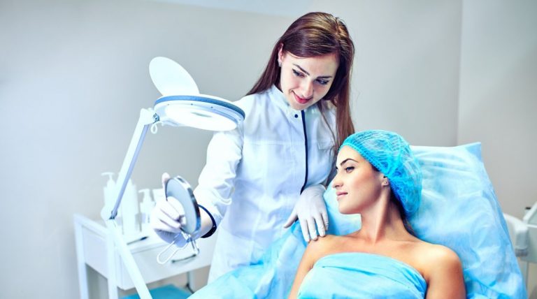 Professional courses for cosmetology beginners
