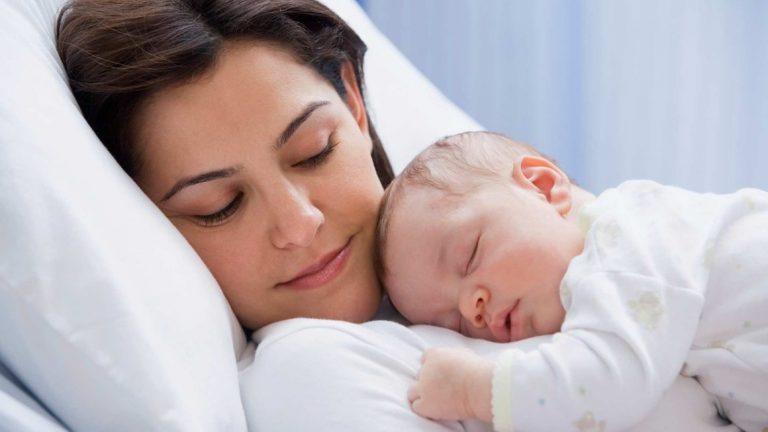 Postpartum Care: Tips To Take Care of Mother After Giving Birth