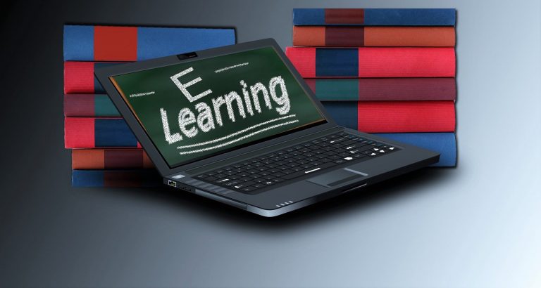 How An LMS Grows Your Small eLearning Business?