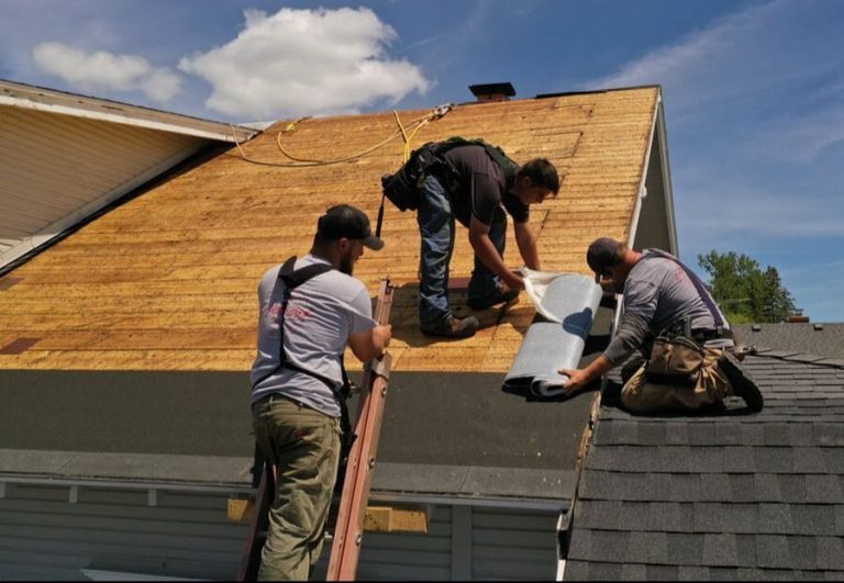 How to Choose a Roofing Contractor in Calgary?