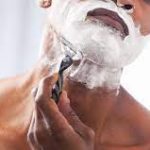 How to choose best razor for first time shaver