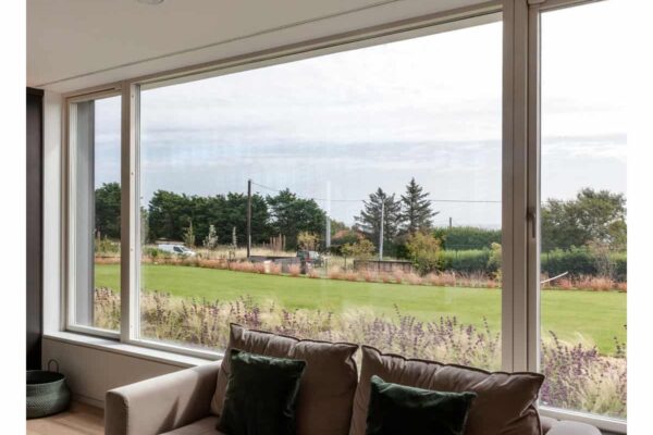 The Best of Both Worlds: Why Aluclad Windows are the Ultimate Choice for UK Homeowners 